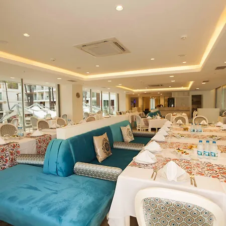 Orka Lotus 酒店 马尔马里斯