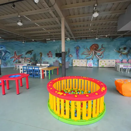 Orka Lotus 5* Marmaris